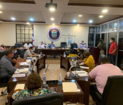 Nuevo acuerdo aumenta el salario a 12 funcionarios del Municipio de Arraiján