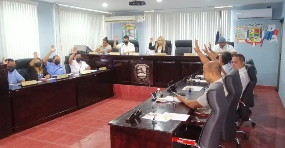 Autoridades de Chame aprueban denunciar a la Asep ante la Defensoría del Pueblo