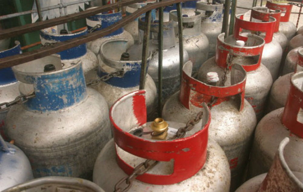Deuda millonaria del Estado podría provocar desabastecimiento del tanque de gas de 25 libras
