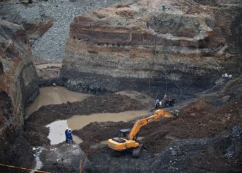 A consulta pública contrato con Minera Panamá