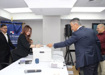 10 empresas interesadas en rehabilitar la Panamericana Oeste