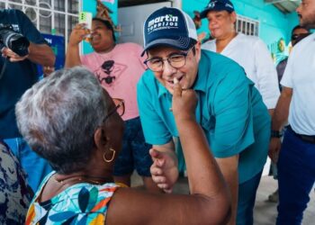 Martín Torrijos se compromete a resolver la escasez de  agua potable en la provincia de Panamá Oeste