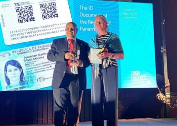 Nueva imagen de Cédula panameña es premiada en Chile