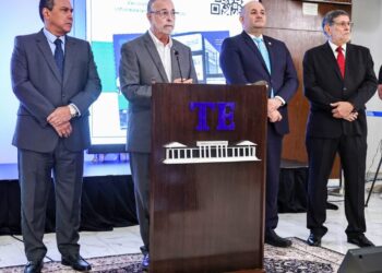 TE se prepara para proponer la eliminación del cociente, medio cociente y residuo