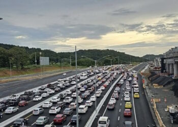 Ocho carriles,  la tortura vial de los residentes de Panamá Oeste