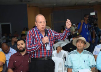 ¡Vergüenza!. Consultas sobre la CSS en Panamá Oeste empañadas de ausentismos y dudas