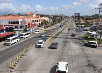 Evalúan medidas para mejorar el  flujo vehicular en el área de Coronado 
