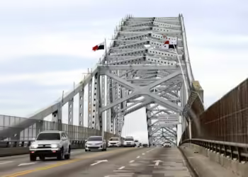 Esta semana inician trabajos de reparación en el puente de la Américas