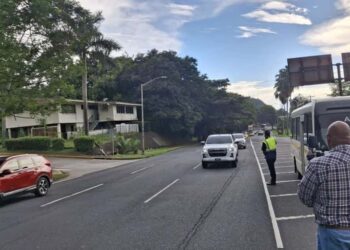 Inspeccionan ruta para habilitar un carril exclusivo hacia Panamá Oeste