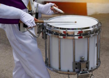 Desfile del 28 de noviembre se divide por seguridad de jóvenes participantes