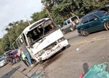 Accidente vehicular en el Puente de las Américas deja 28 personas lesionadas