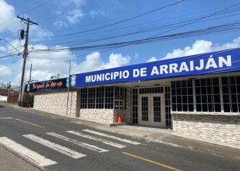 ACP denuncia trabas municipales en Arraiján para reparar vía hacia Cocolí.