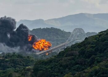 Cierre del Puente de las Américas afecta la cadena de suministro hacia el interior del país