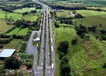 Nuevas carreteras generarán empleo para Panamá Oeste, asegura Ministro del MOP