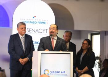 Banco Nacional entrega a 100 jóvenes de CEAGRO capital semilla para proyectos agropecuarios